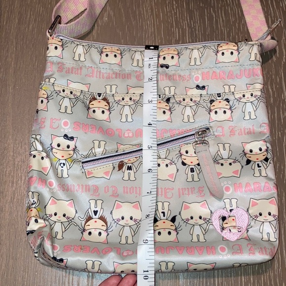 Harajuku Lovers Cat Crossbody Bag - Picture 5 of 6